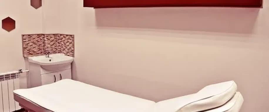 gallery slide
